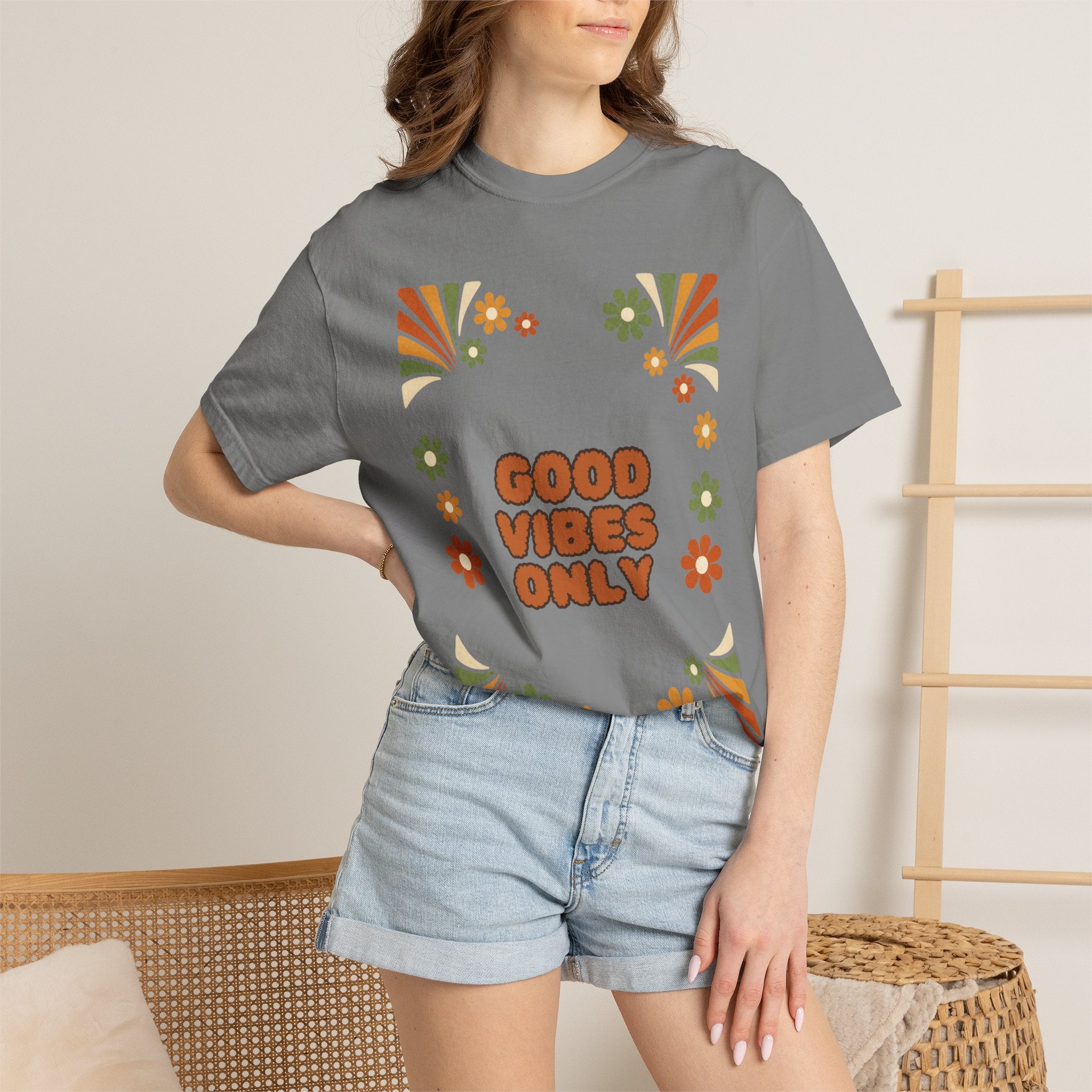 Good Vibes Only Shirt, Retro Groovy Tee, 70s Aesthetic Gift, Positive Affirmation Sweatshirt