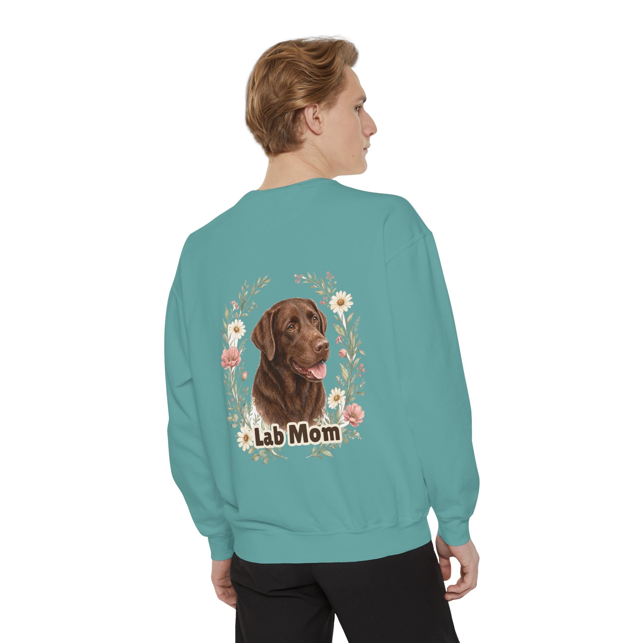 Chocolate Lab Mom Shirt, Labrador Mom Tee, Dog Mom Gift, Wildflower Dog Lover Sweatshirt, Cute Dog Owner Gift