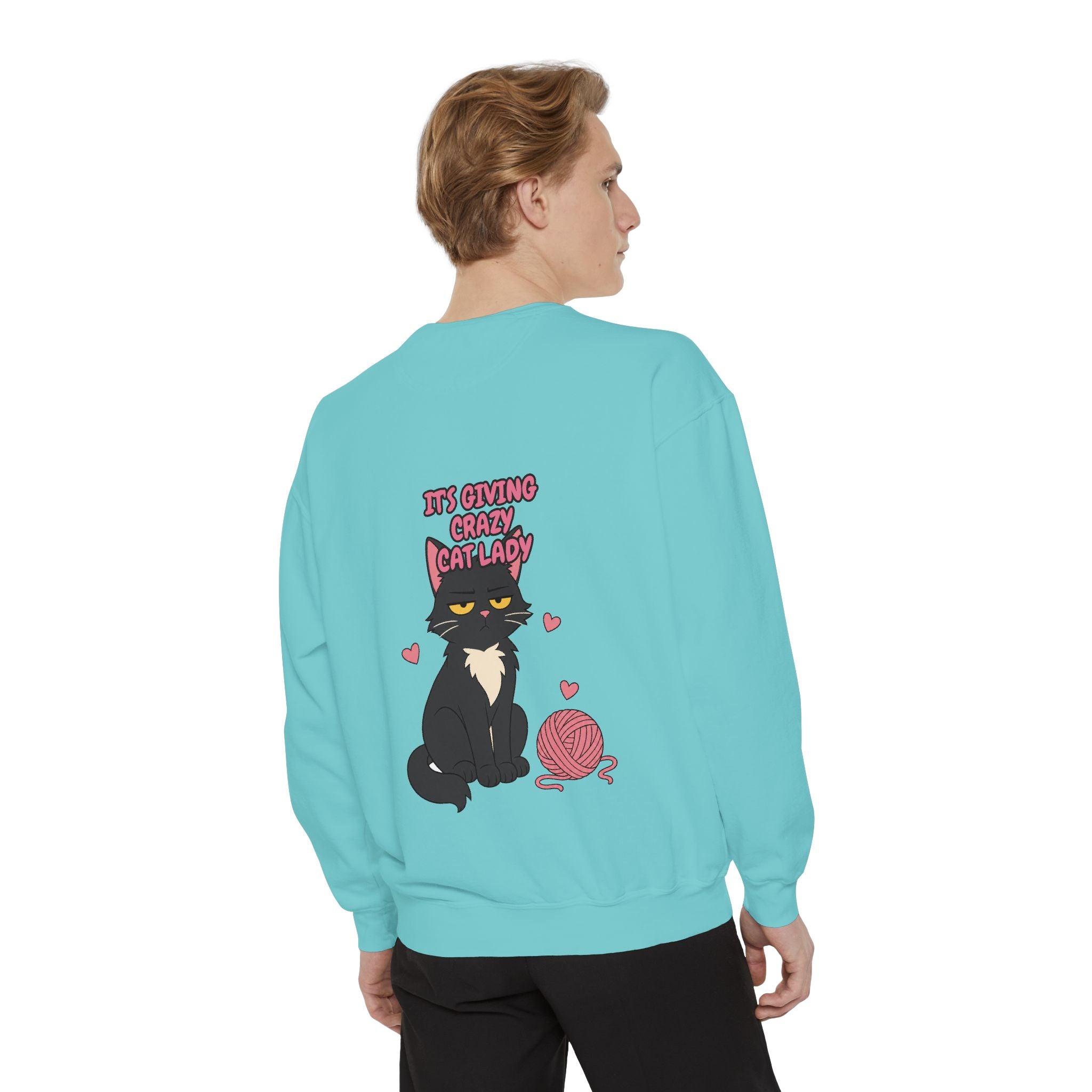 It's Giving Crazy Cat Lady Shirt, Funny Cat Mom Tee, Cat Lover Gift, Sarcastic Cat Owner Sweatshirt