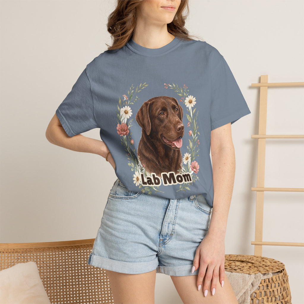 Chocolate Lab Mom Shirt, Labrador Mom Tee, Dog Mom Gift, Wildflower Dog Lover Sweatshirt, Cute Dog Owner Gift