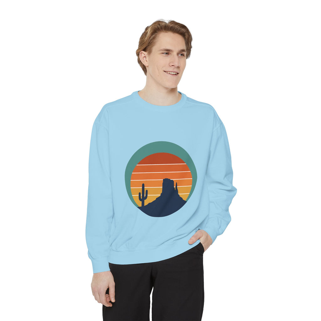 Retro Sunset Desert Shirt, Vintage Cactus Tee, Southwest Nature Gift, 70s Landscape Sweatshirt
