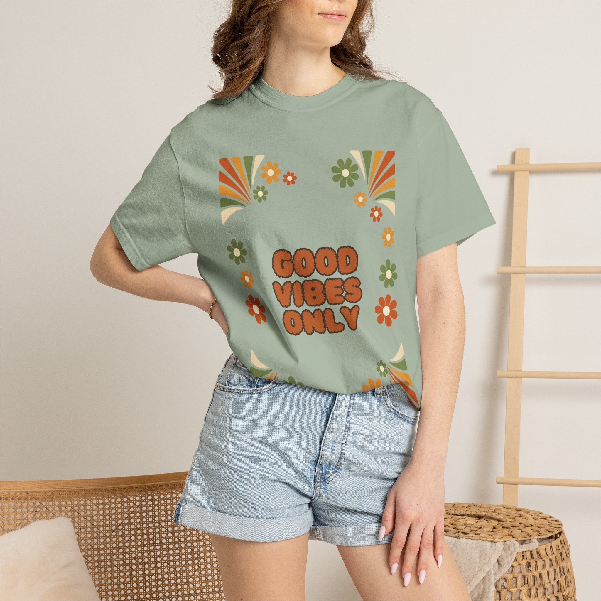 Good Vibes Only Shirt, Retro Groovy Tee, 70s Aesthetic Gift, Positive Affirmation Sweatshirt