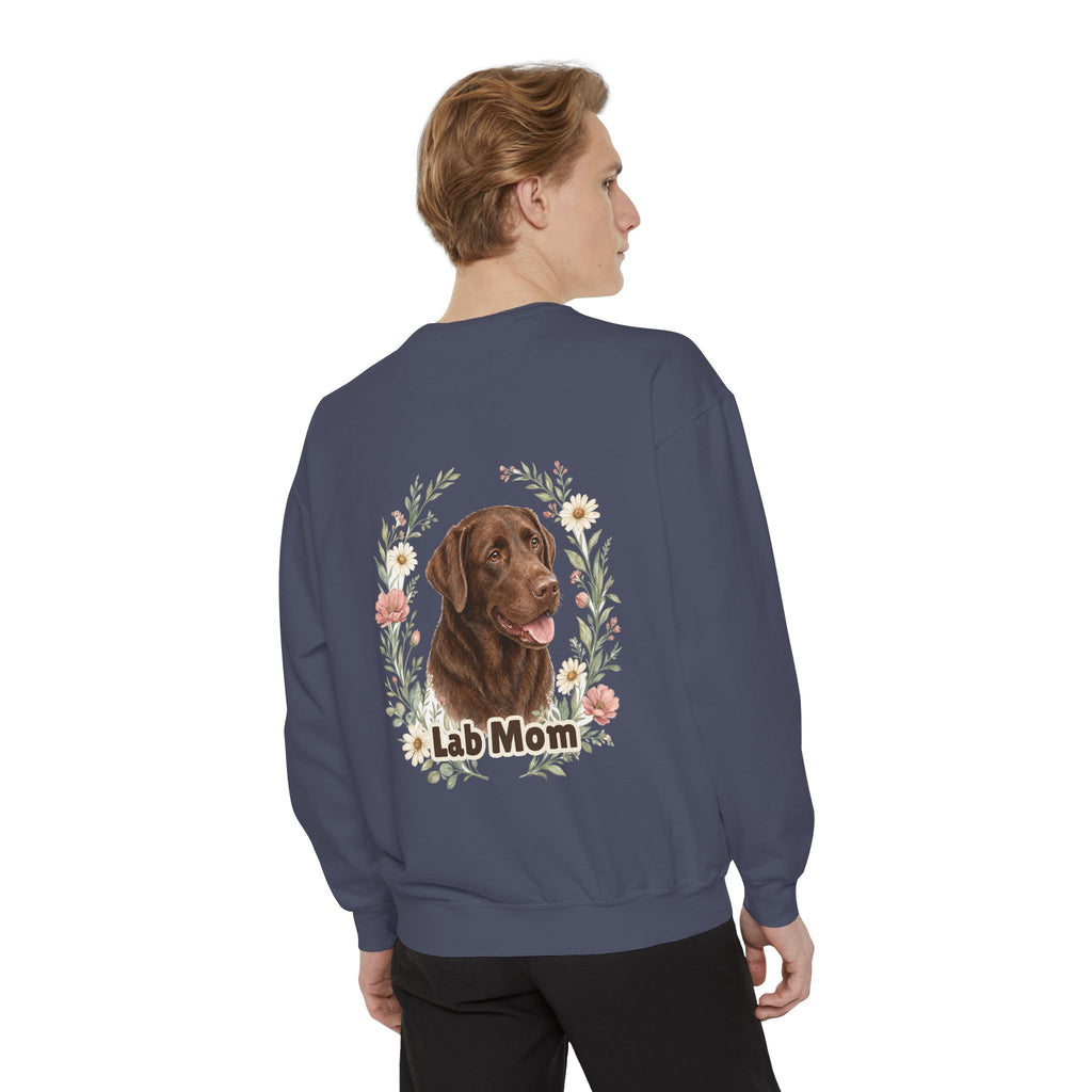 Chocolate Lab Mom Shirt, Labrador Mom Tee, Dog Mom Gift, Wildflower Dog Lover Sweatshirt, Cute Dog Owner Gift