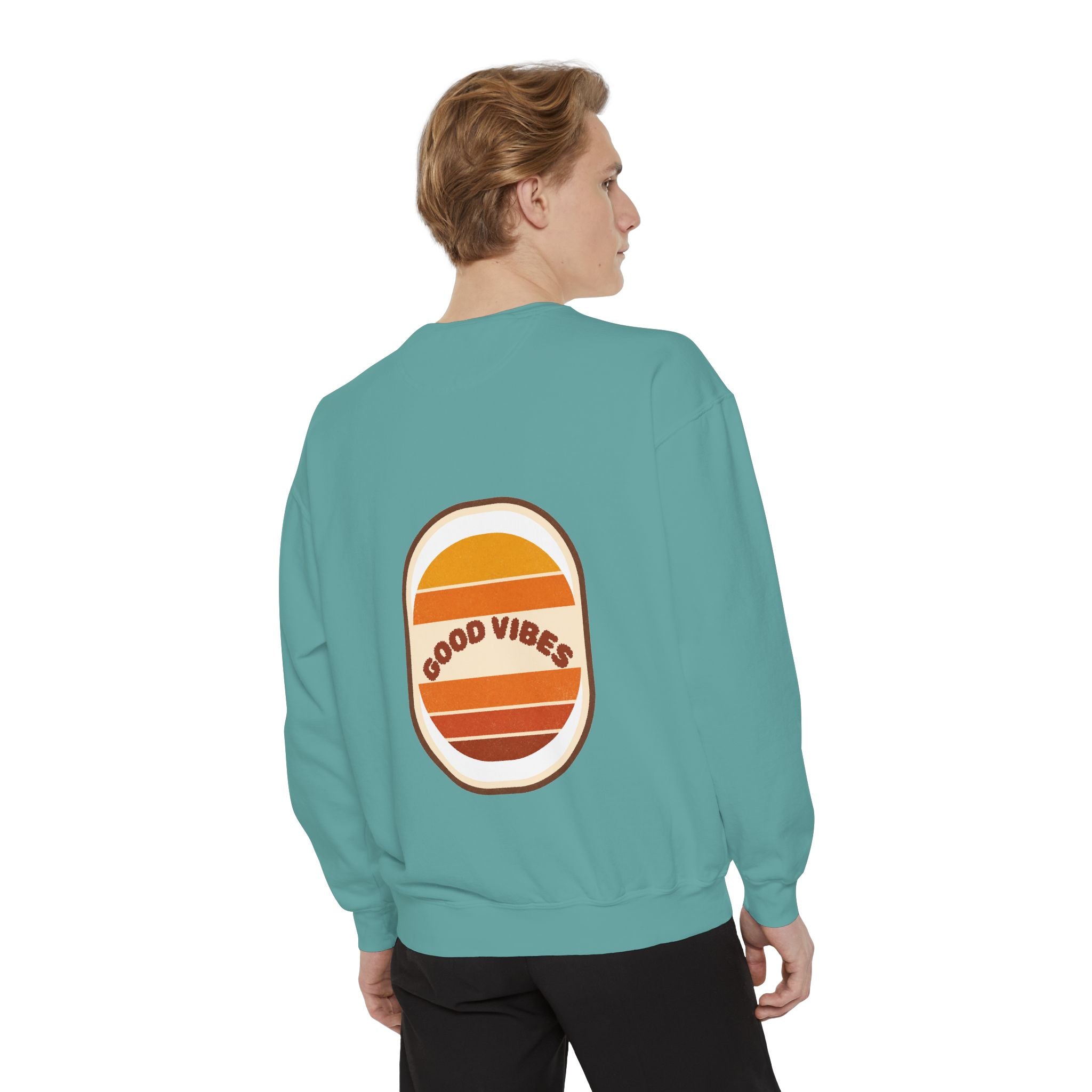 Good Vibes Retro Sunset Shirt, 70s Aesthetic Tee, Vintage Sunset Stripes Gift, Groovy Summer Sweatshirt