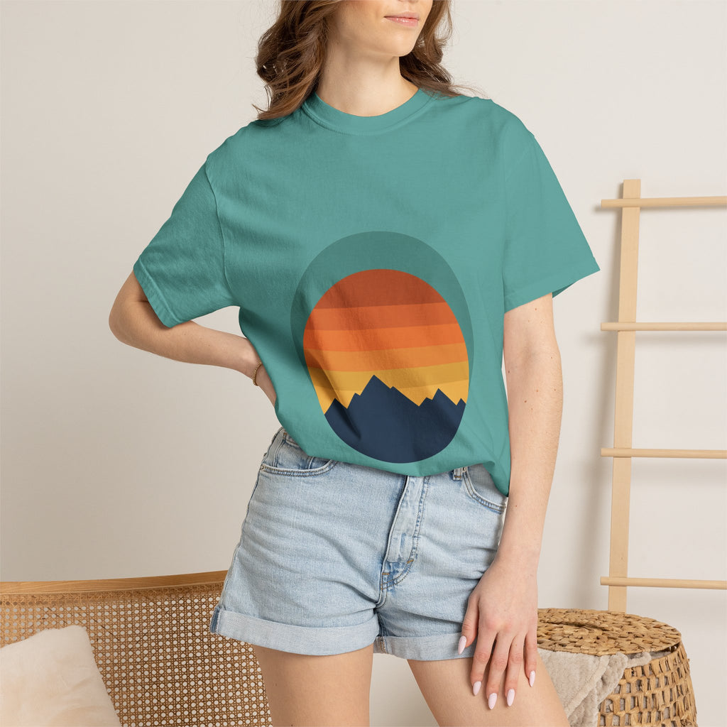 Retro Sunset Mountain Shirt, Vintage Nature Tee, Hiking Outdoor Gift, 70s Landscape Sweatshirt