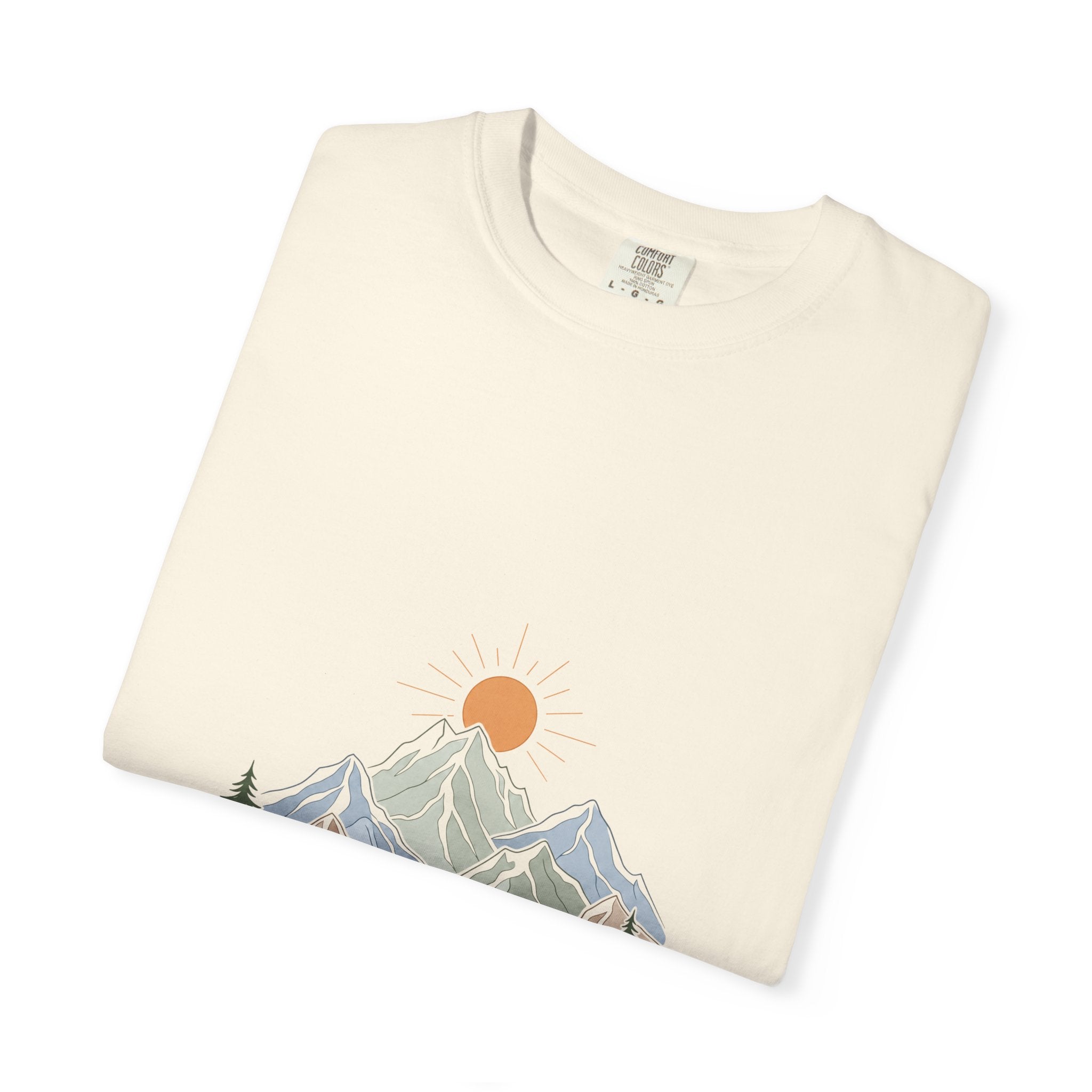Minimalist Mountain Shirt, Wander Line Art Tee, Nature Hiking Adventure Gift, Modern Outdoor Sweatshirt