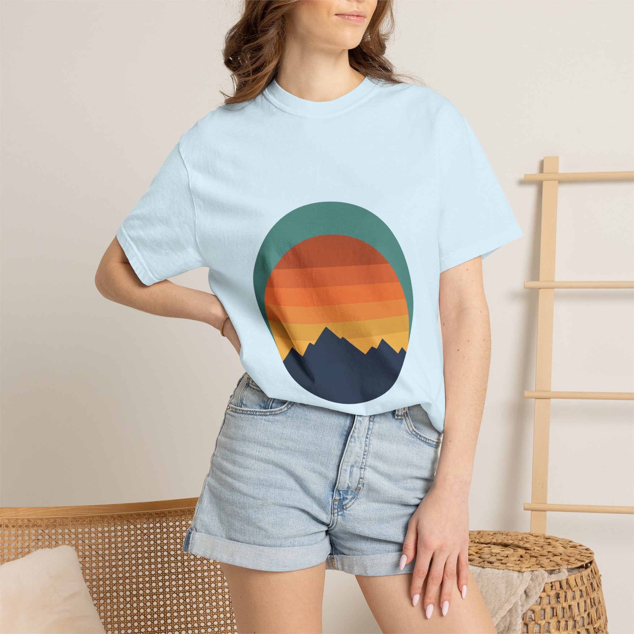 Retro Sunset Mountain Shirt, Vintage Nature Tee, Hiking Outdoor Gift, 70s Landscape Sweatshirt