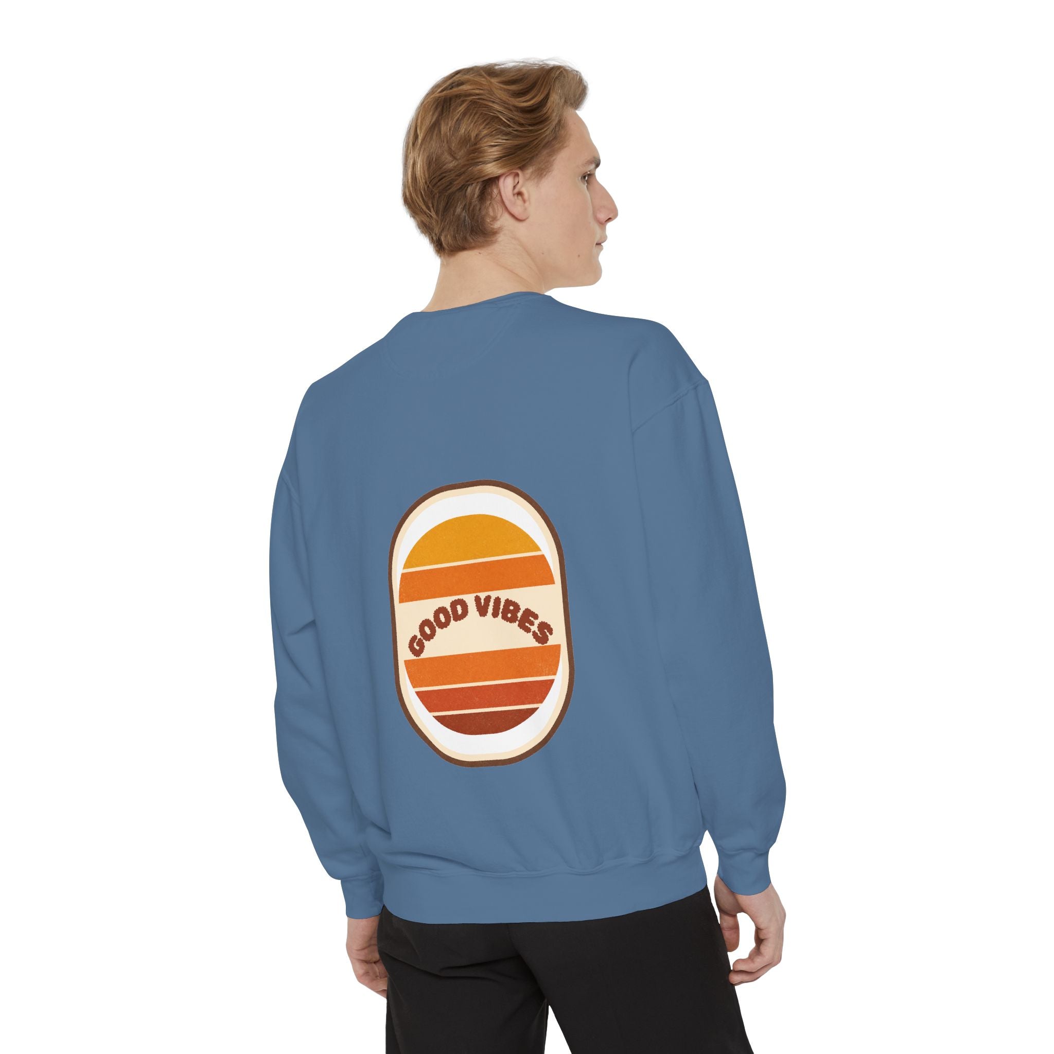 Good Vibes Retro Sunset Shirt, 70s Aesthetic Tee, Vintage Sunset Stripes Gift, Groovy Summer Sweatshirt