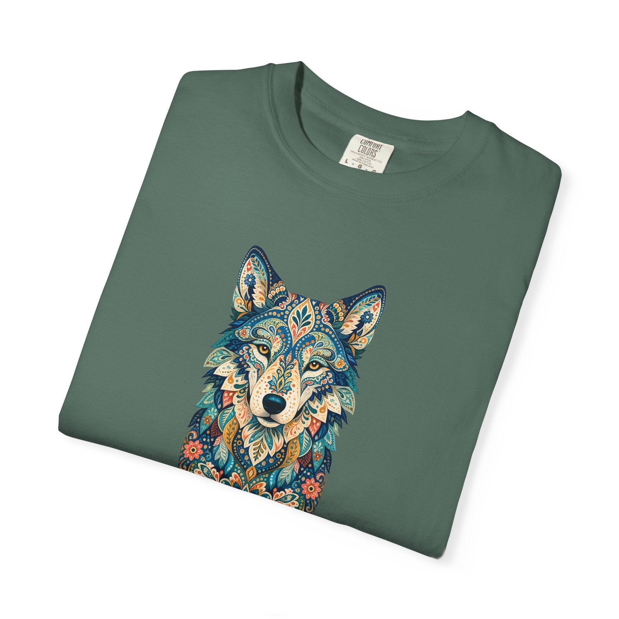 Boho Wolf Shirt, Folk Art Wolf Tee, Japanese Pattern Wolf Lover Gift, Vintage Floral Wolf Sweatshirt