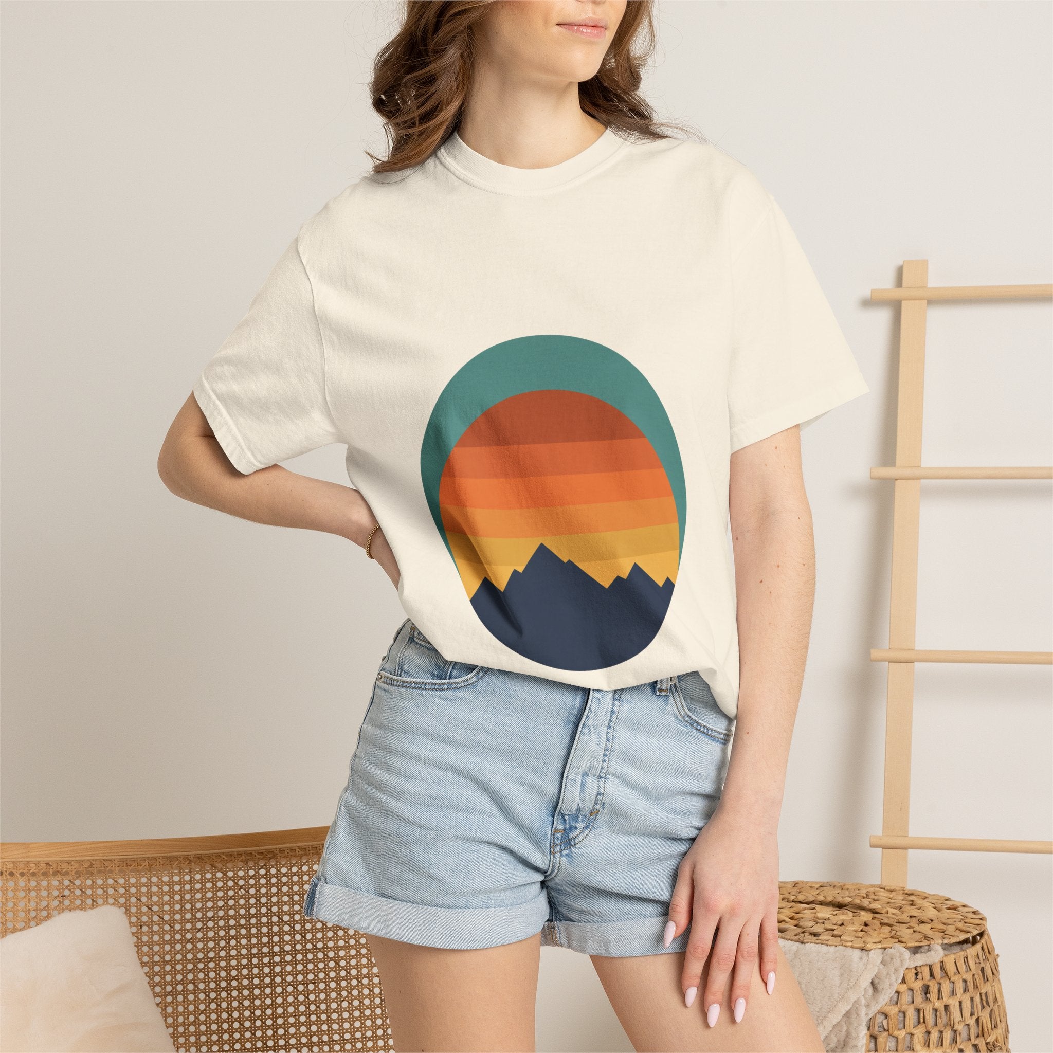 Retro Sunset Mountain Shirt, Vintage Nature Tee, Hiking Outdoor Gift, 70s Landscape Sweatshirt