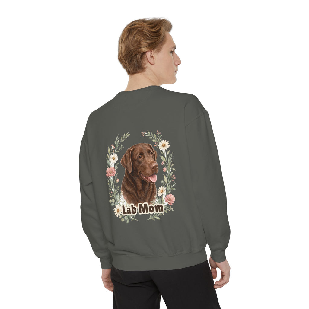 Chocolate Lab Mom Shirt, Labrador Mom Tee, Dog Mom Gift, Wildflower Dog Lover Sweatshirt, Cute Dog Owner Gift