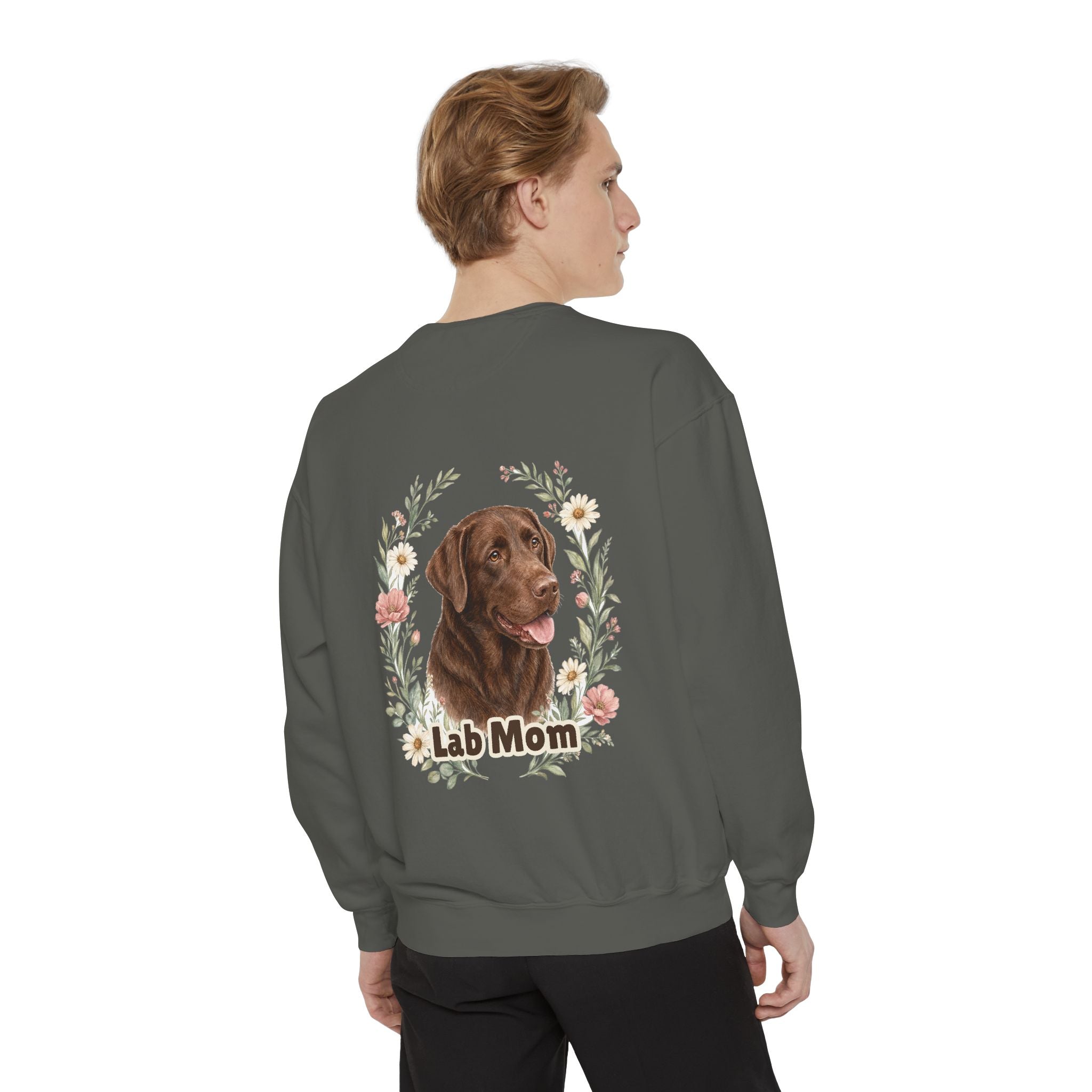 Chocolate Lab Mom Shirt, Labrador Mom Tee, Dog Mom Gift, Wildflower Dog Lover Sweatshirt, Cute Dog Owner Gift