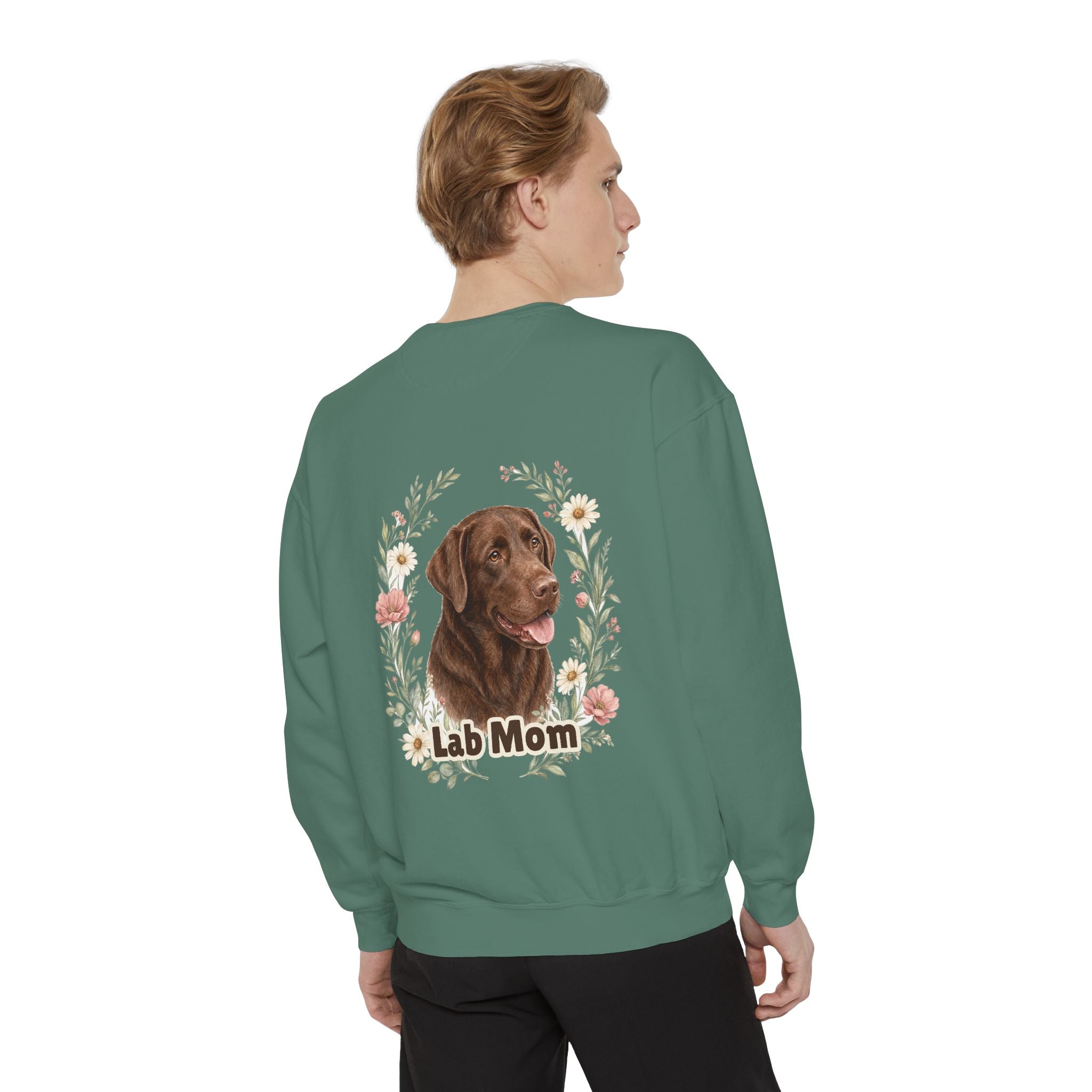 Chocolate Lab Mom Shirt, Labrador Mom Tee, Dog Mom Gift, Wildflower Dog Lover Sweatshirt, Cute Dog Owner Gift