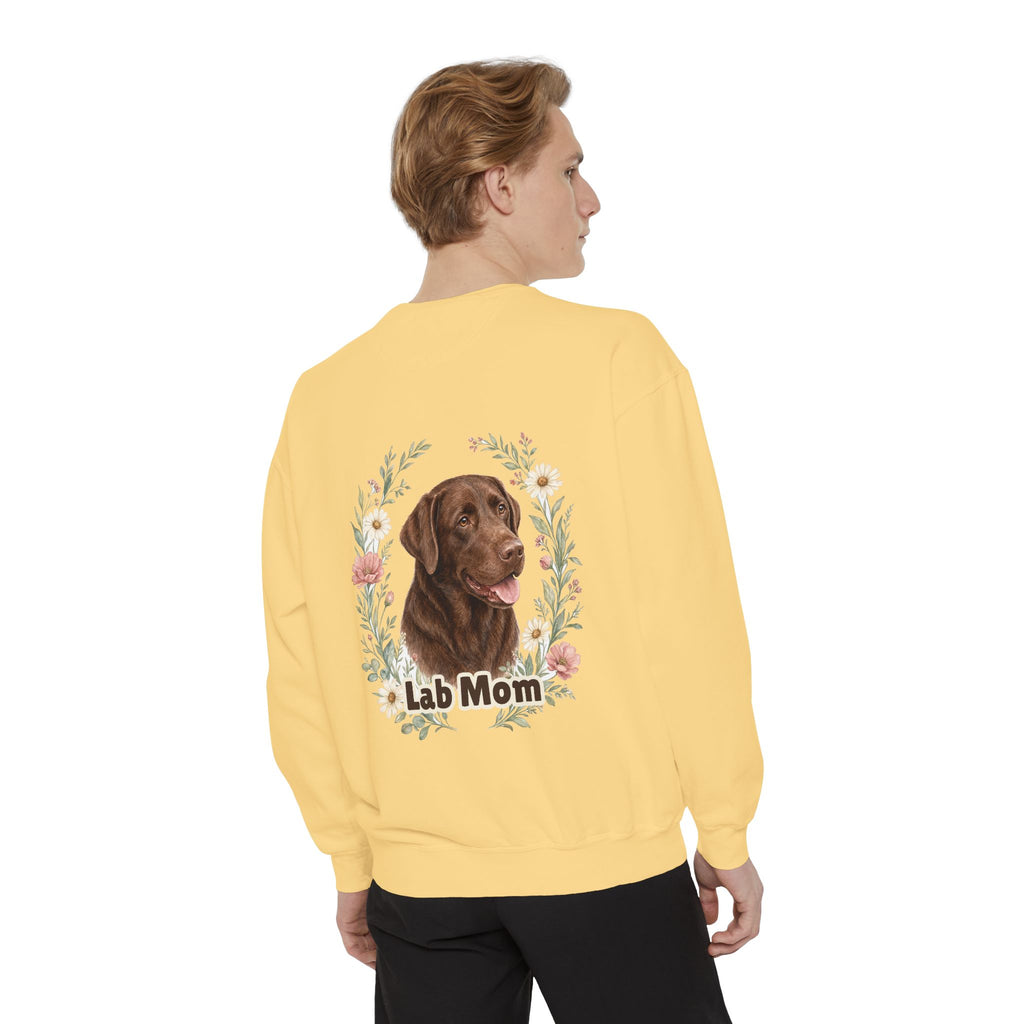 Chocolate Lab Mom Shirt, Labrador Mom Tee, Dog Mom Gift, Wildflower Dog Lover Sweatshirt, Cute Dog Owner Gift