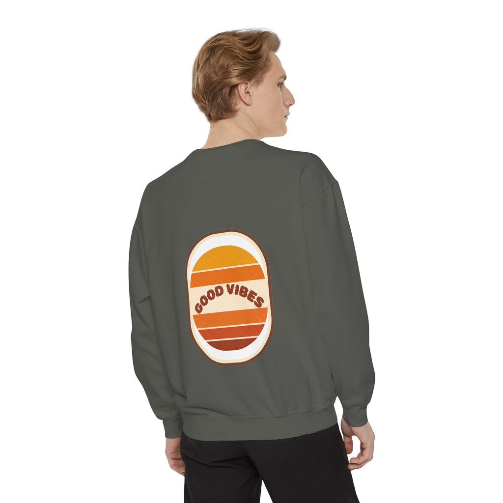 Good Vibes Retro Sunset Shirt, 70s Aesthetic Tee, Vintage Sunset Stripes Gift, Groovy Summer Sweatshirt