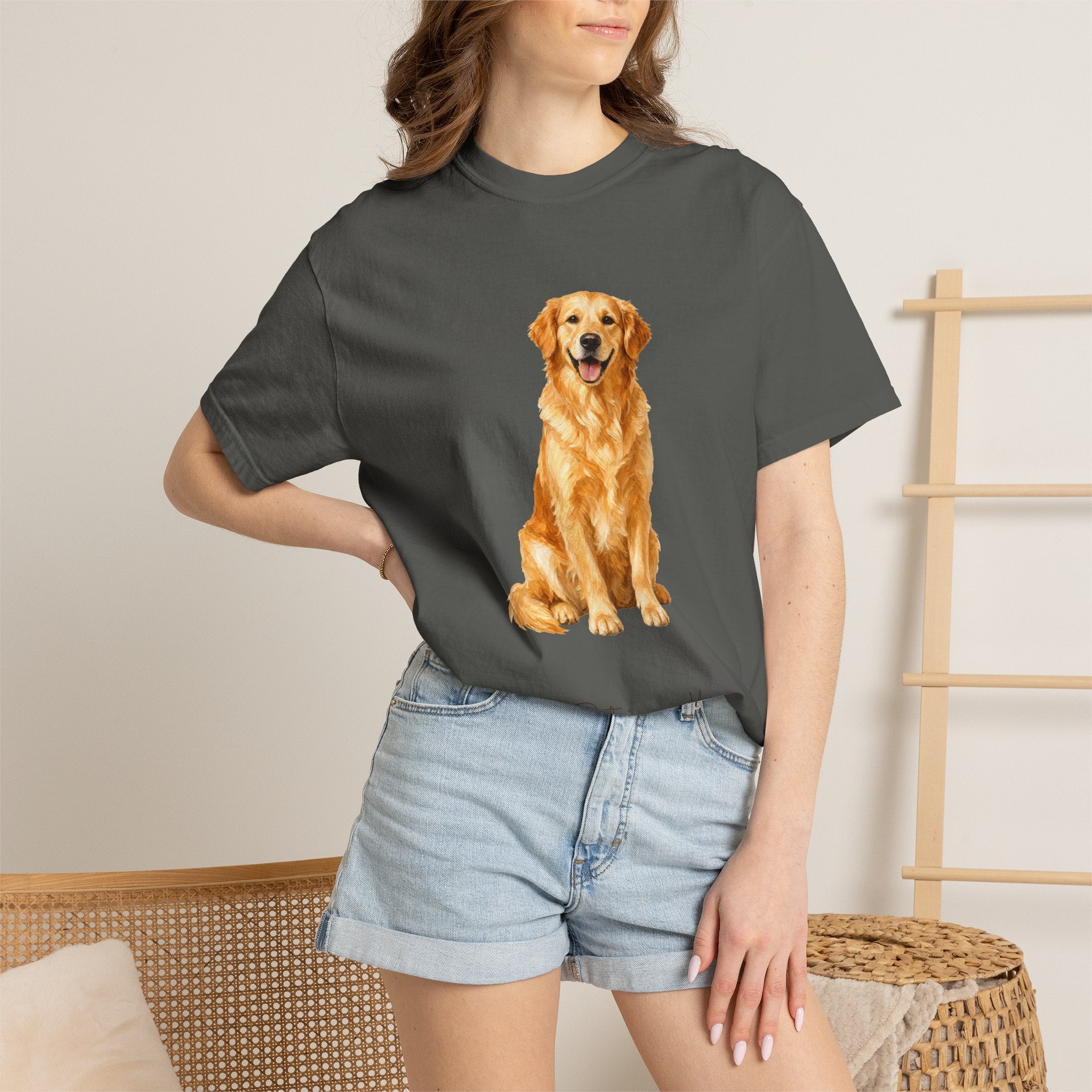 Golden Retriever Mom Shirt, Painterly Golden Dog Mom Tee, Cute Golden Lover Gift, Dog Owner Sweatshirt for Her