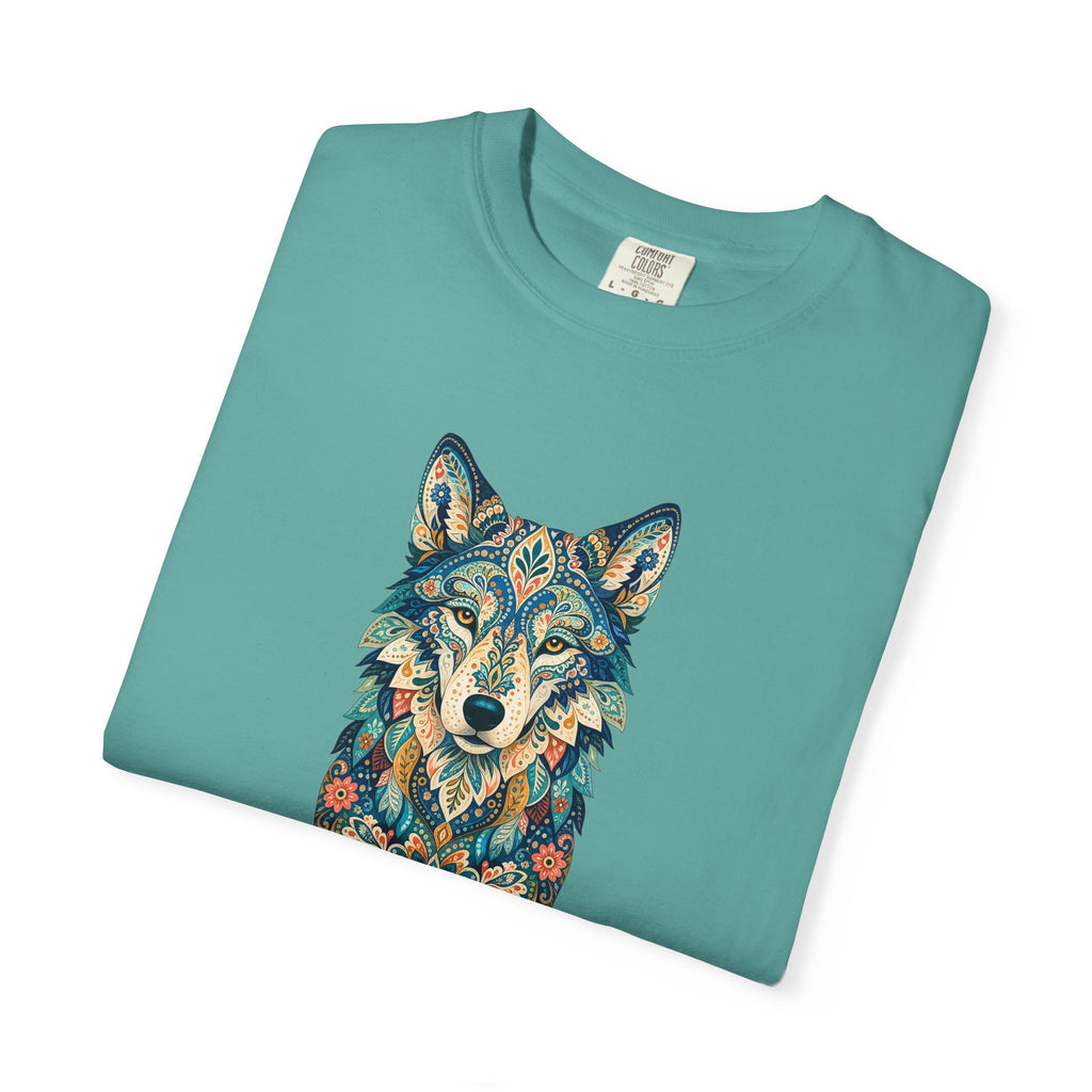 Boho Wolf Shirt, Folk Art Wolf Tee, Japanese Pattern Wolf Lover Gift, Vintage Floral Wolf Sweatshirt