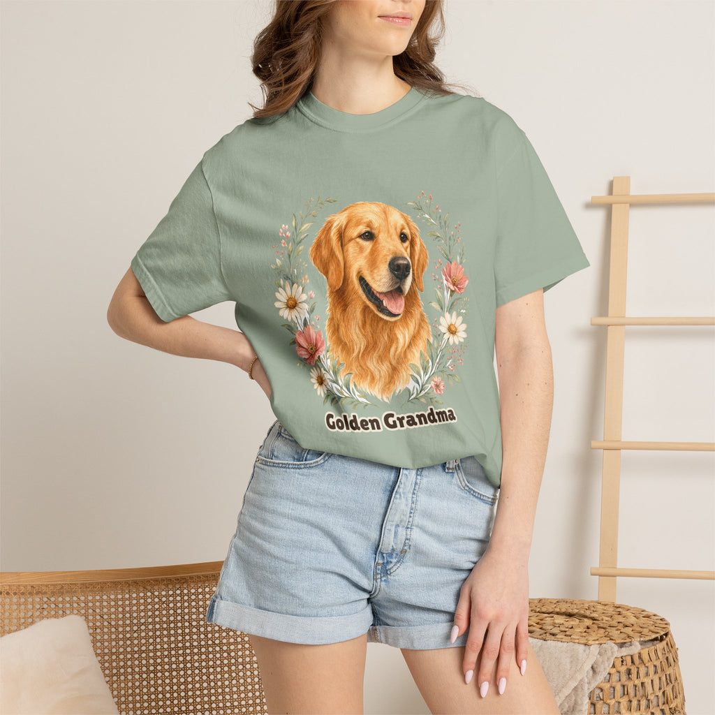 Golden Retriever Grandma Shirt, Golden Grandma Tee, Dog Grandma Gift, Wildflower Dog Lover Sweatshirt