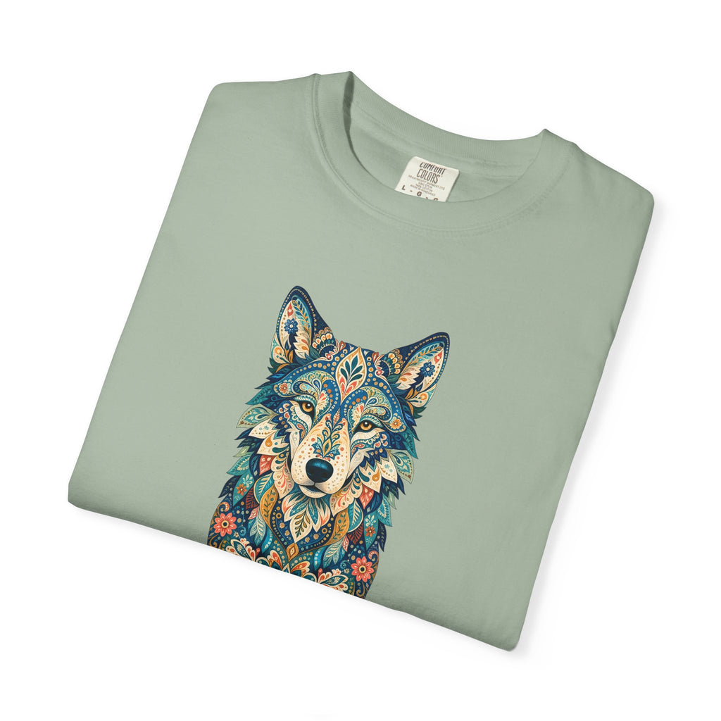 Boho Wolf Shirt, Folk Art Wolf Tee, Japanese Pattern Wolf Lover Gift, Vintage Floral Wolf Sweatshirt