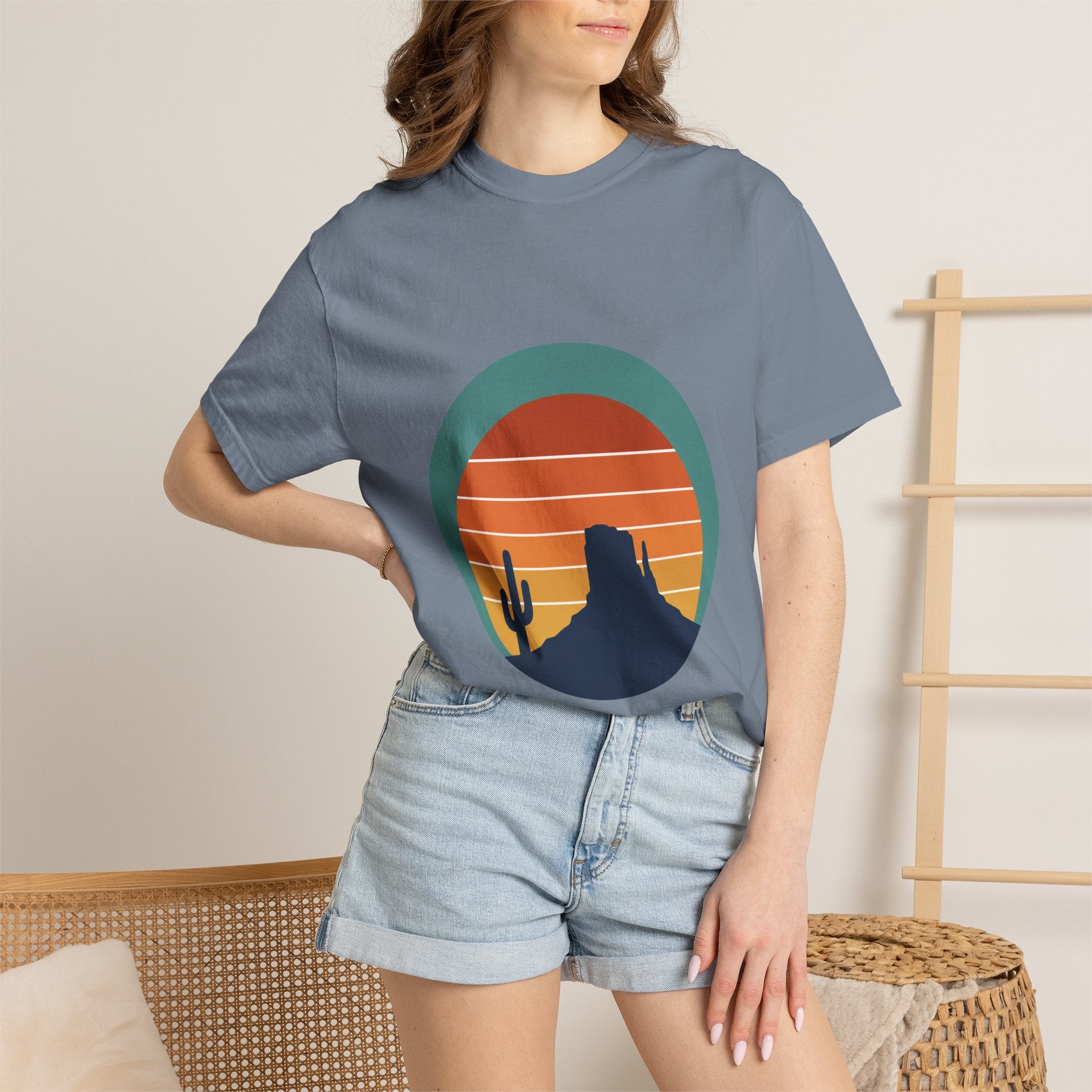 Retro Sunset Desert Shirt, Vintage Cactus Tee, Southwest Nature Gift, 70s Landscape Sweatshirt
