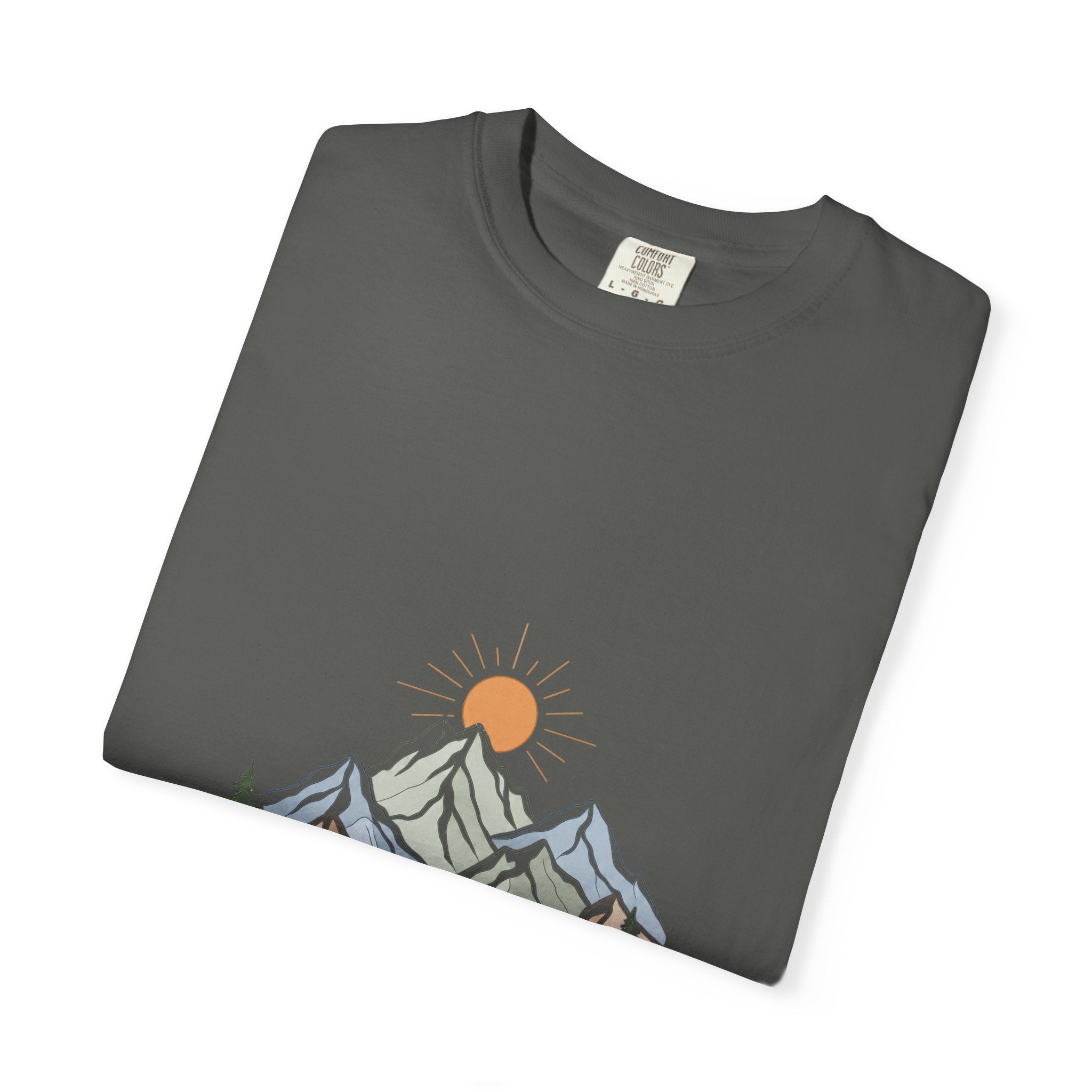 Minimalist Mountain Shirt, Wander Line Art Tee, Nature Hiking Adventure Gift, Modern Outdoor Sweatshirt