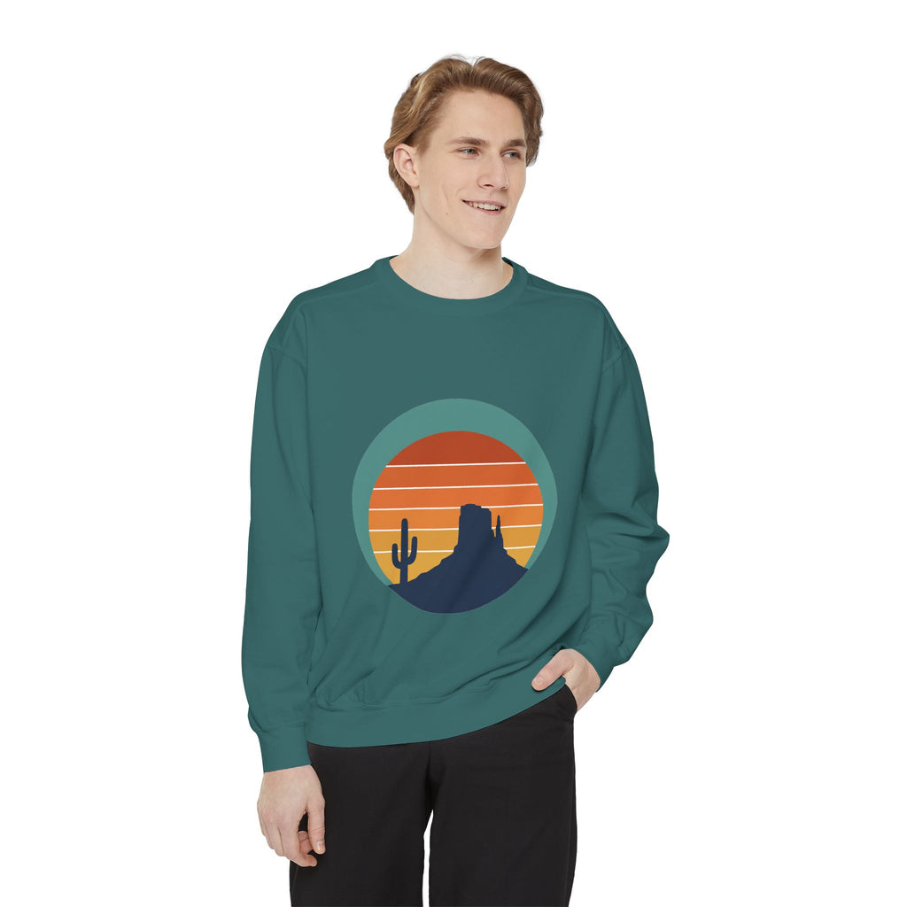 Retro Sunset Desert Shirt, Vintage Cactus Tee, Southwest Nature Gift, 70s Landscape Sweatshirt