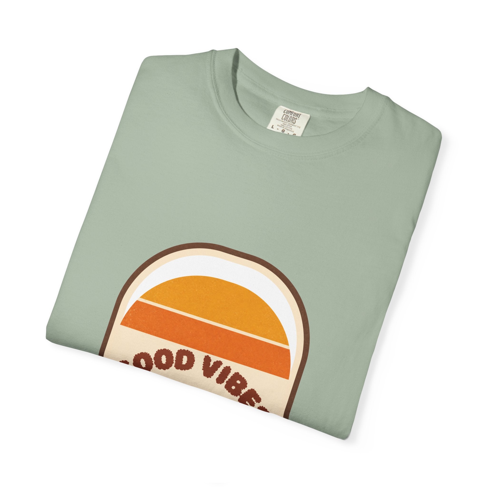 Good Vibes Retro Sunset Shirt, 70s Aesthetic Tee, Vintage Sunset Stripes Gift, Groovy Summer Sweatshirt