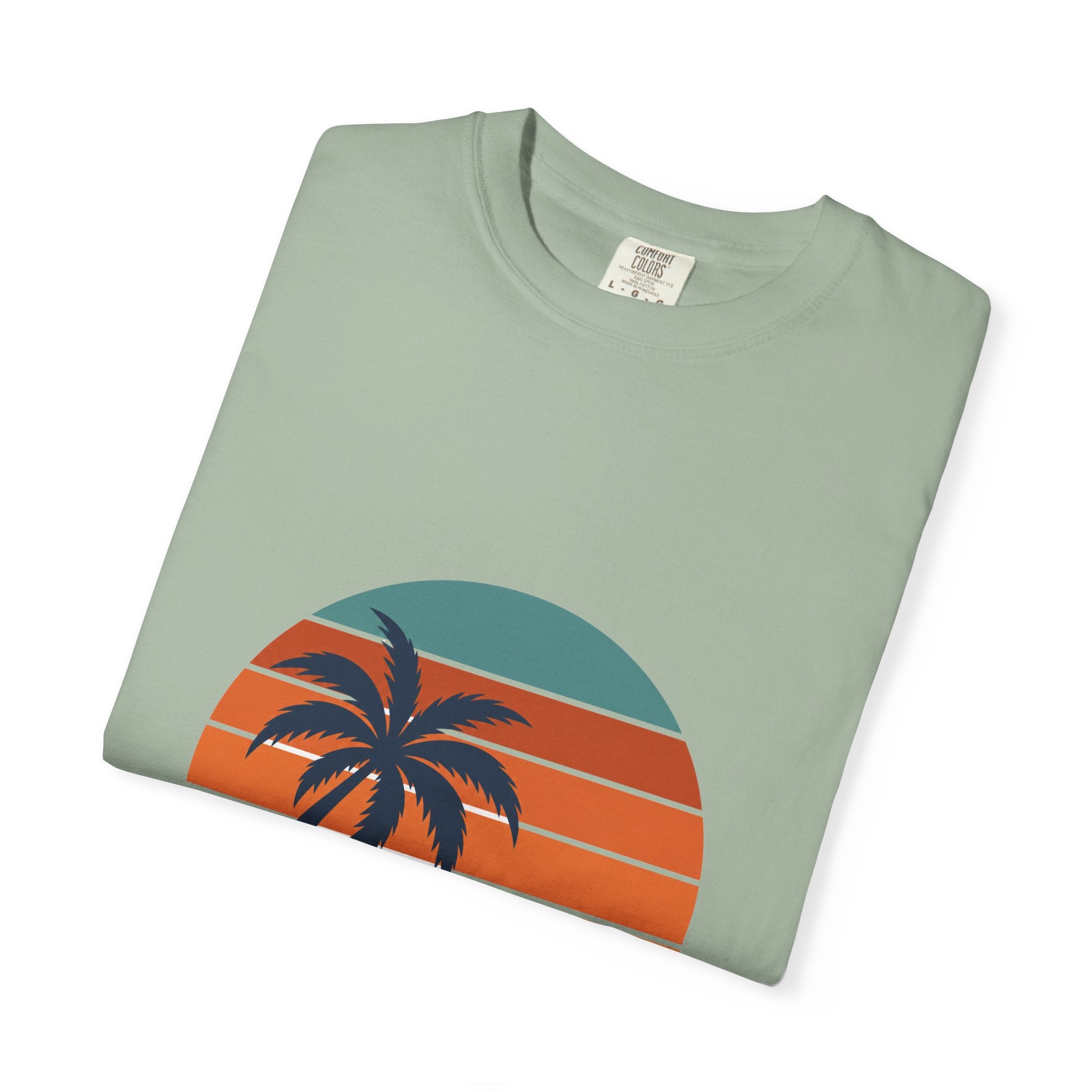 Retro Sunset Beach Shirt, Vintage Palm Tee, Ocean Surf Gift, 70s Coastal Landscape Sweatshirt