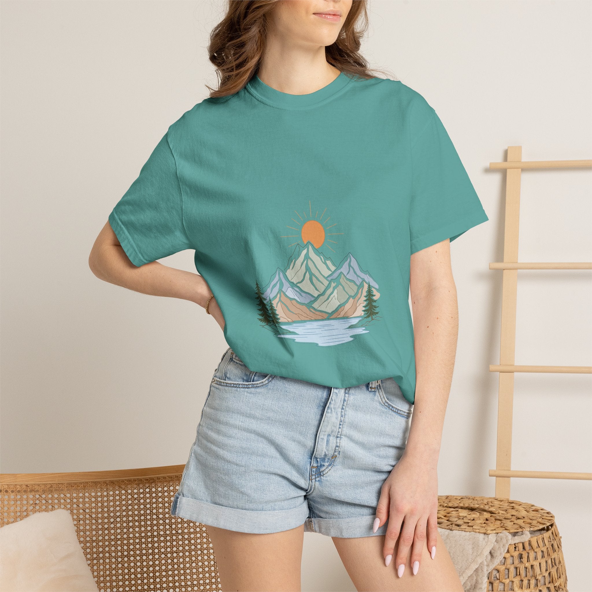 Minimalist Mountain Shirt, Wander Line Art Tee, Nature Hiking Adventure Gift, Modern Outdoor Sweatshirt