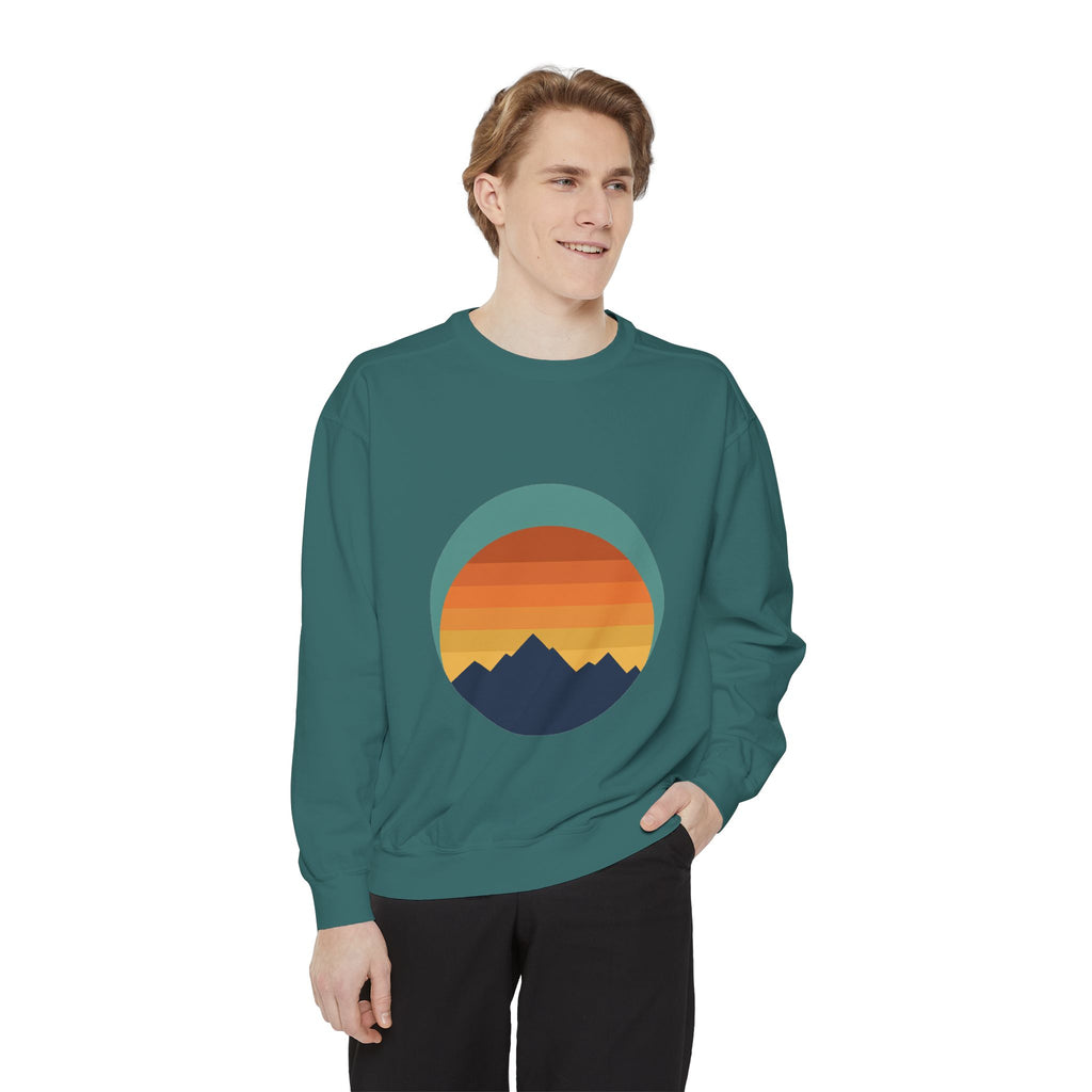 Retro Sunset Mountain Shirt, Vintage Nature Tee, Hiking Outdoor Gift, 70s Landscape Sweatshirt