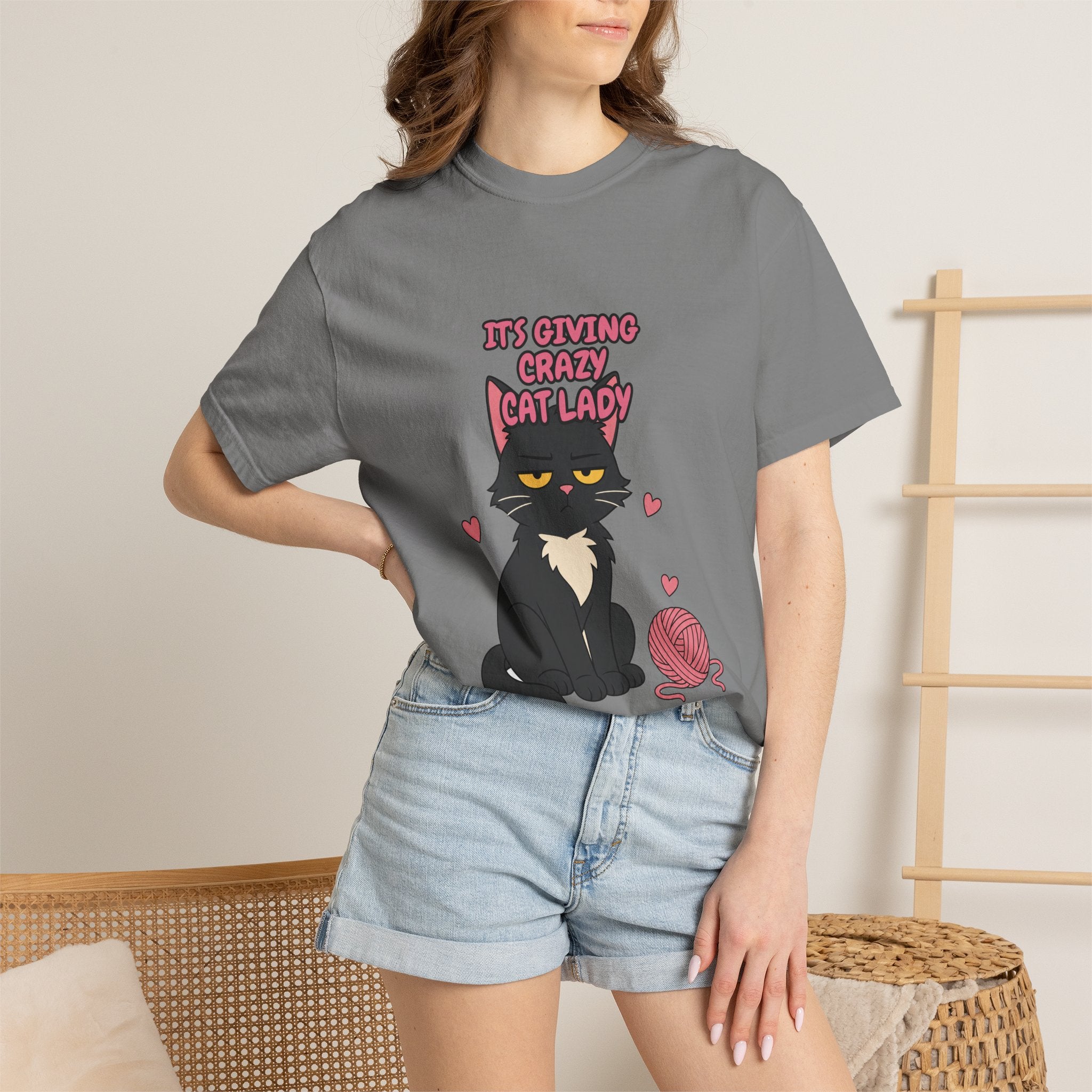 It's Giving Crazy Cat Lady Shirt, Funny Cat Mom Tee, Cat Lover Gift, Sarcastic Cat Owner Sweatshirt