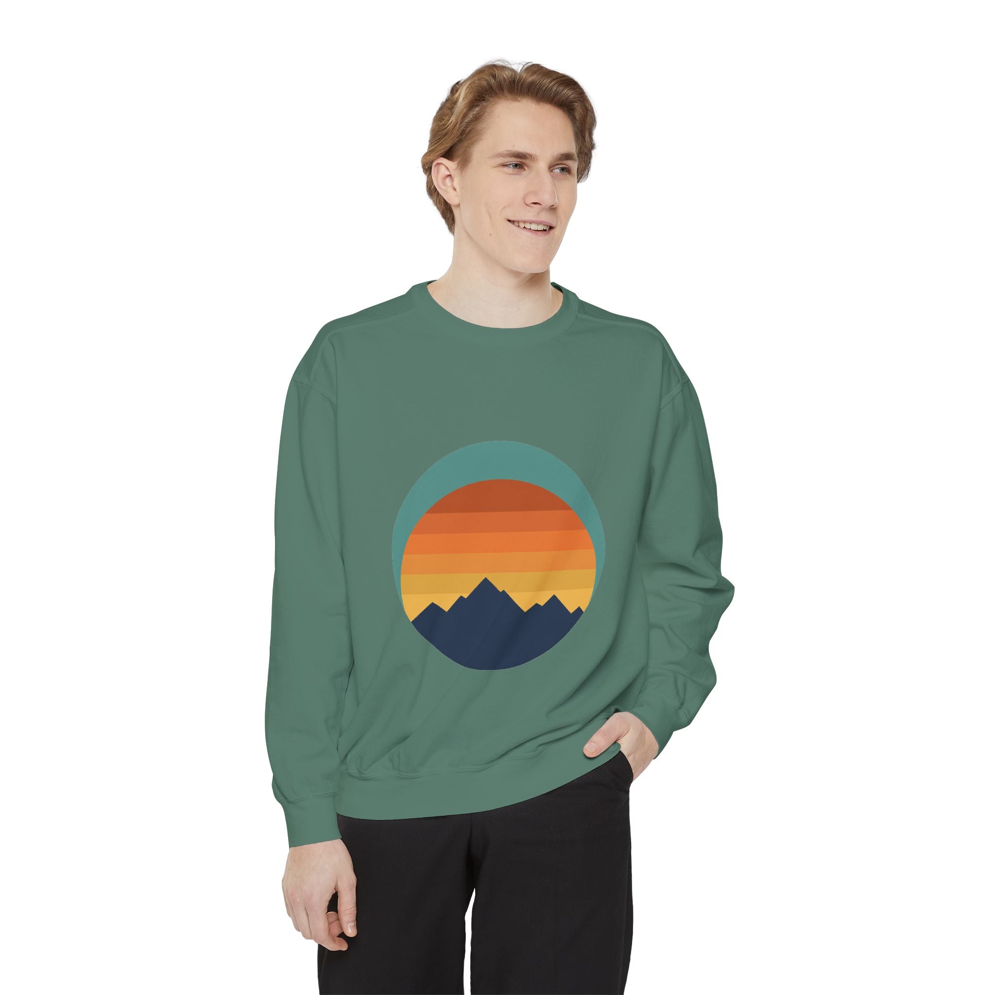 Retro Sunset Mountain Shirt, Vintage Nature Tee, Hiking Outdoor Gift, 70s Landscape Sweatshirt
