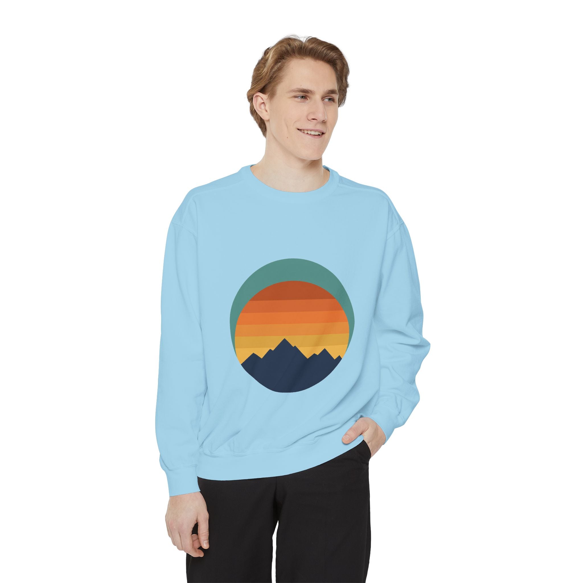Retro Sunset Mountain Shirt, Vintage Nature Tee, Hiking Outdoor Gift, 70s Landscape Sweatshirt