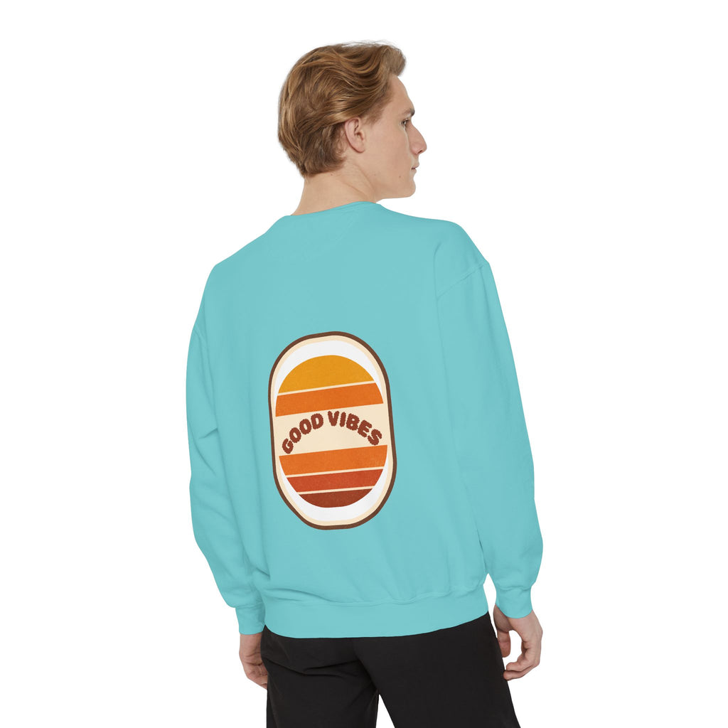 Good Vibes Retro Sunset Shirt, 70s Aesthetic Tee, Vintage Sunset Stripes Gift, Groovy Summer Sweatshirt