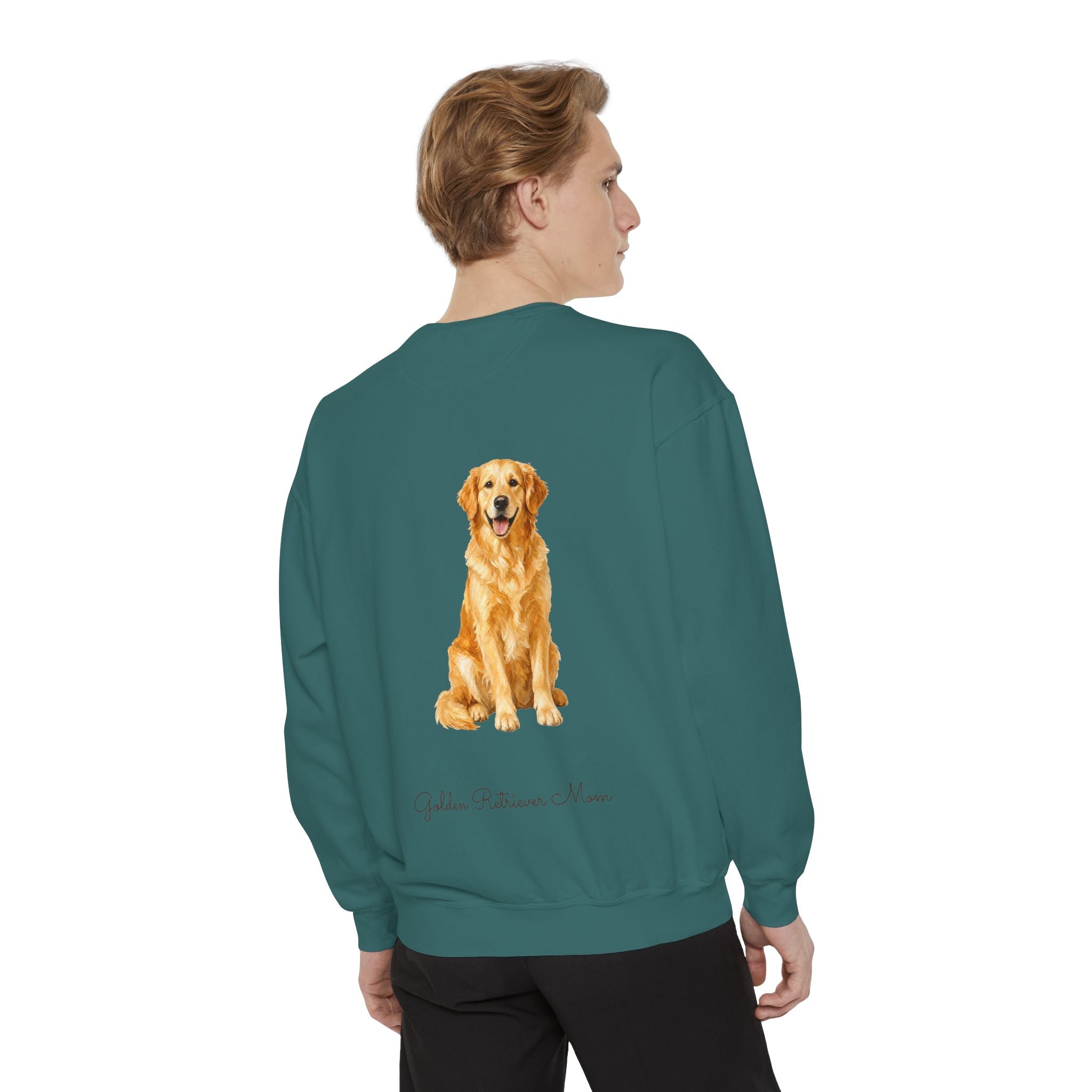 Golden Retriever Mom Shirt, Painterly Golden Dog Mom Tee, Cute Golden Lover Gift, Dog Owner Sweatshirt for Her