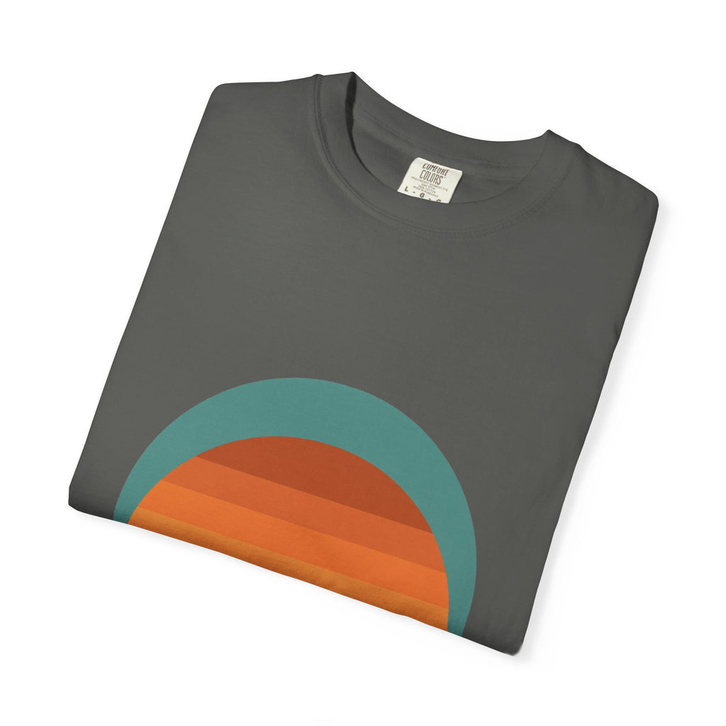 Retro Sunset Mountain Shirt, Vintage Nature Tee, Hiking Outdoor Gift, 70s Landscape Sweatshirt